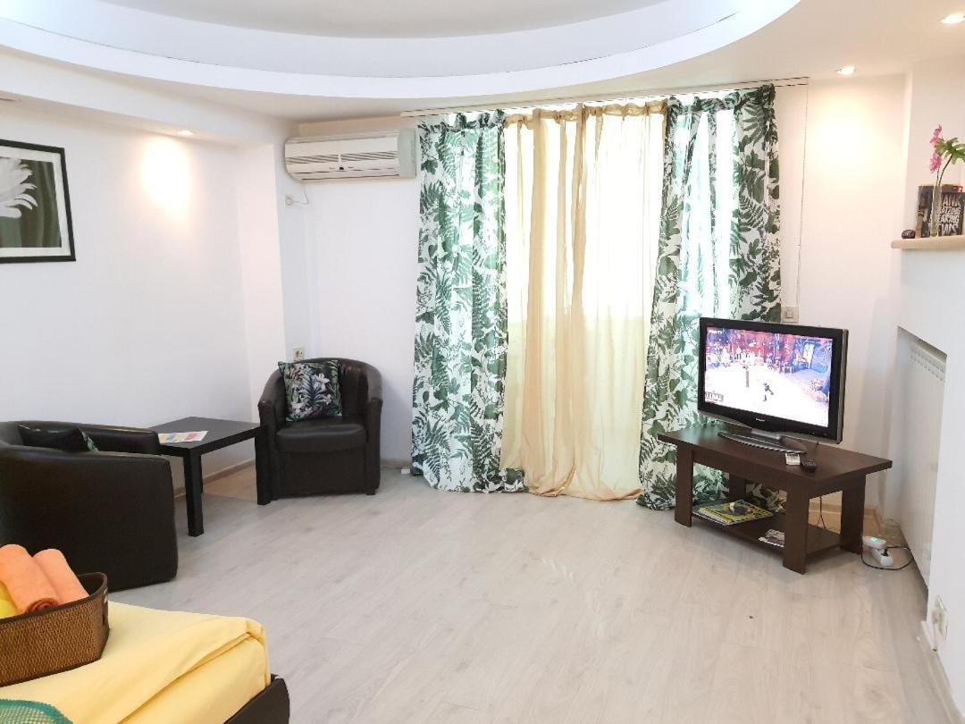 Global Downtown Apartments - Universitate - Balcescu بوخارست المظهر الخارجي الصورة